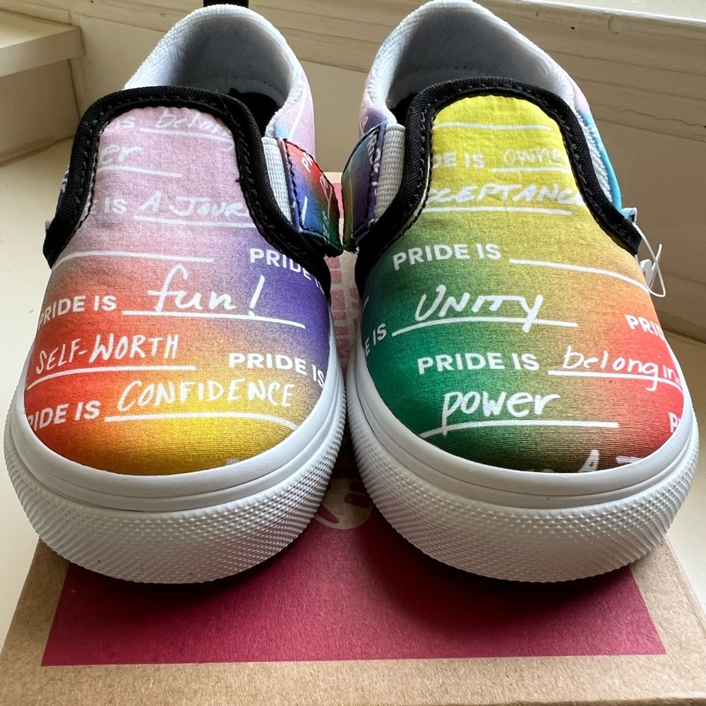 Toddler Pride Vans - NWT, Size 8